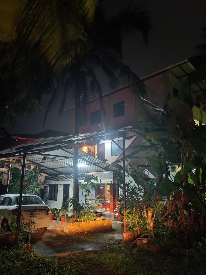 Kenson Homestay Mangalore Bagian luar foto